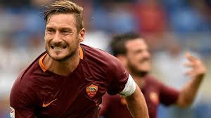 Florentino jagt Totti Trikot